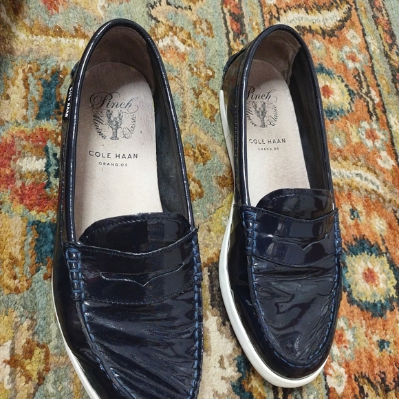 Cole Haan Pinch Maine Classic Loafers Women's Black Wet Shiny Leather Shoes Sz 9 - Picture 2 of 8